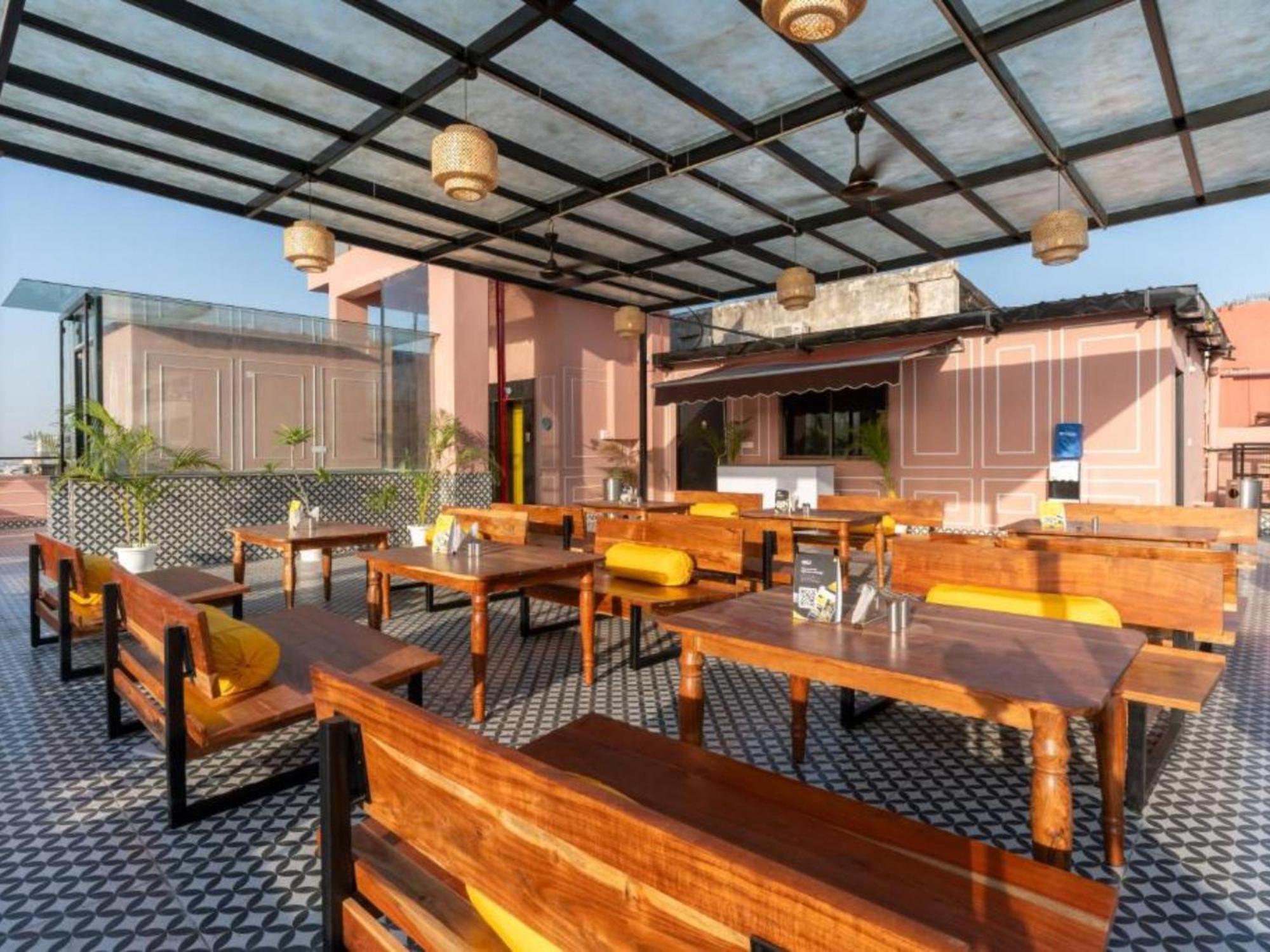The Hosteller Jaipur, Mi Road Εξωτερικό φωτογραφία