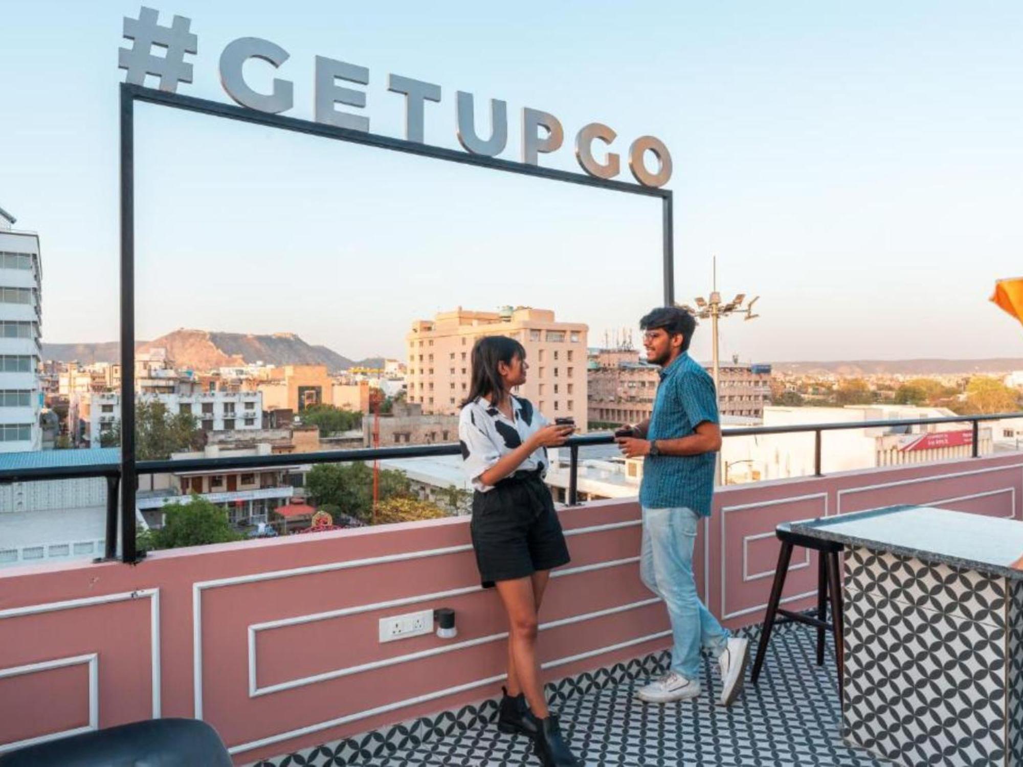 The Hosteller Jaipur, Mi Road Εξωτερικό φωτογραφία
