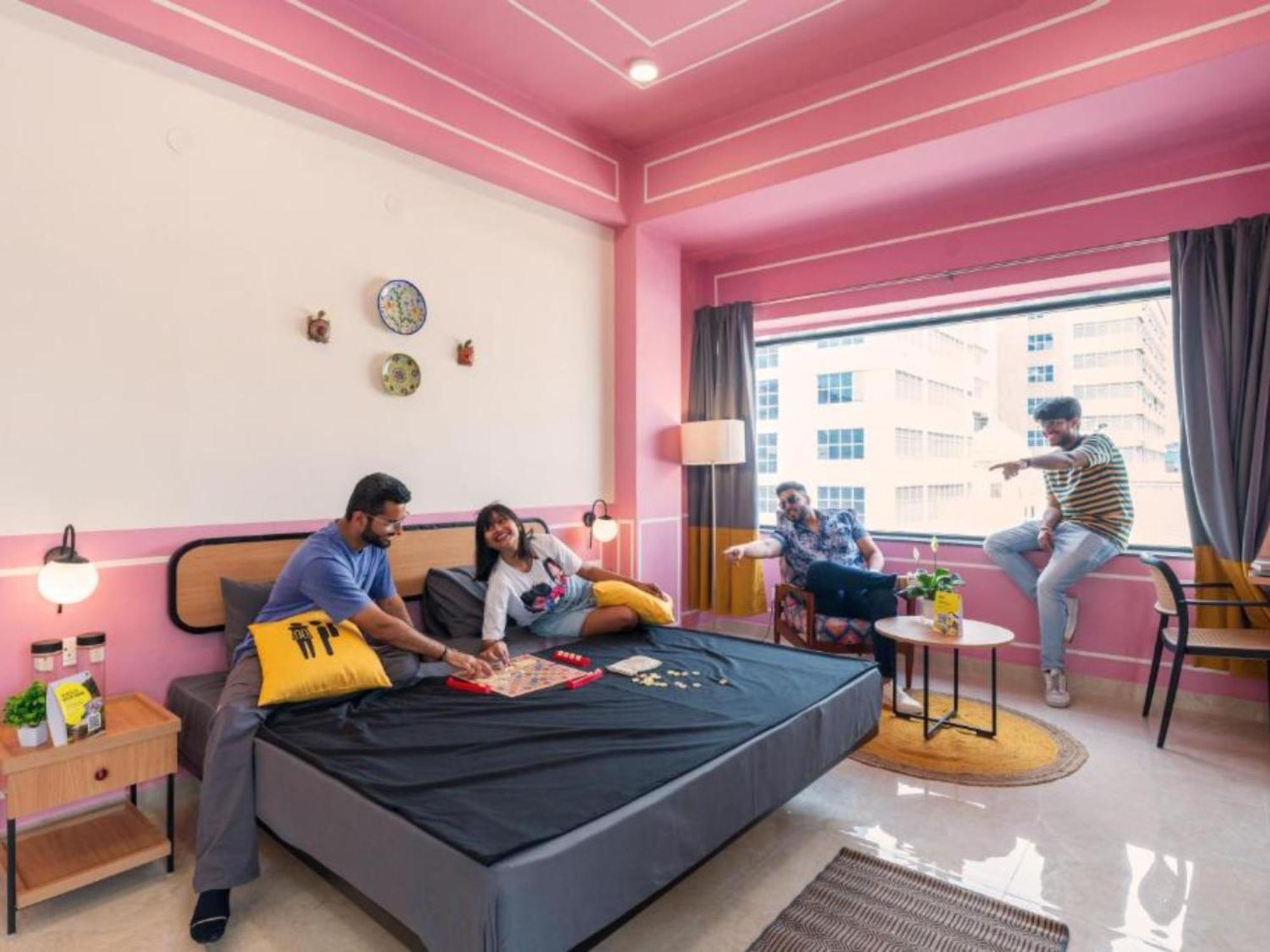 The Hosteller Jaipur, Mi Road Εξωτερικό φωτογραφία